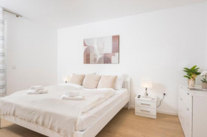 Premium Terrace Suite Breitensee by ichbucheAT